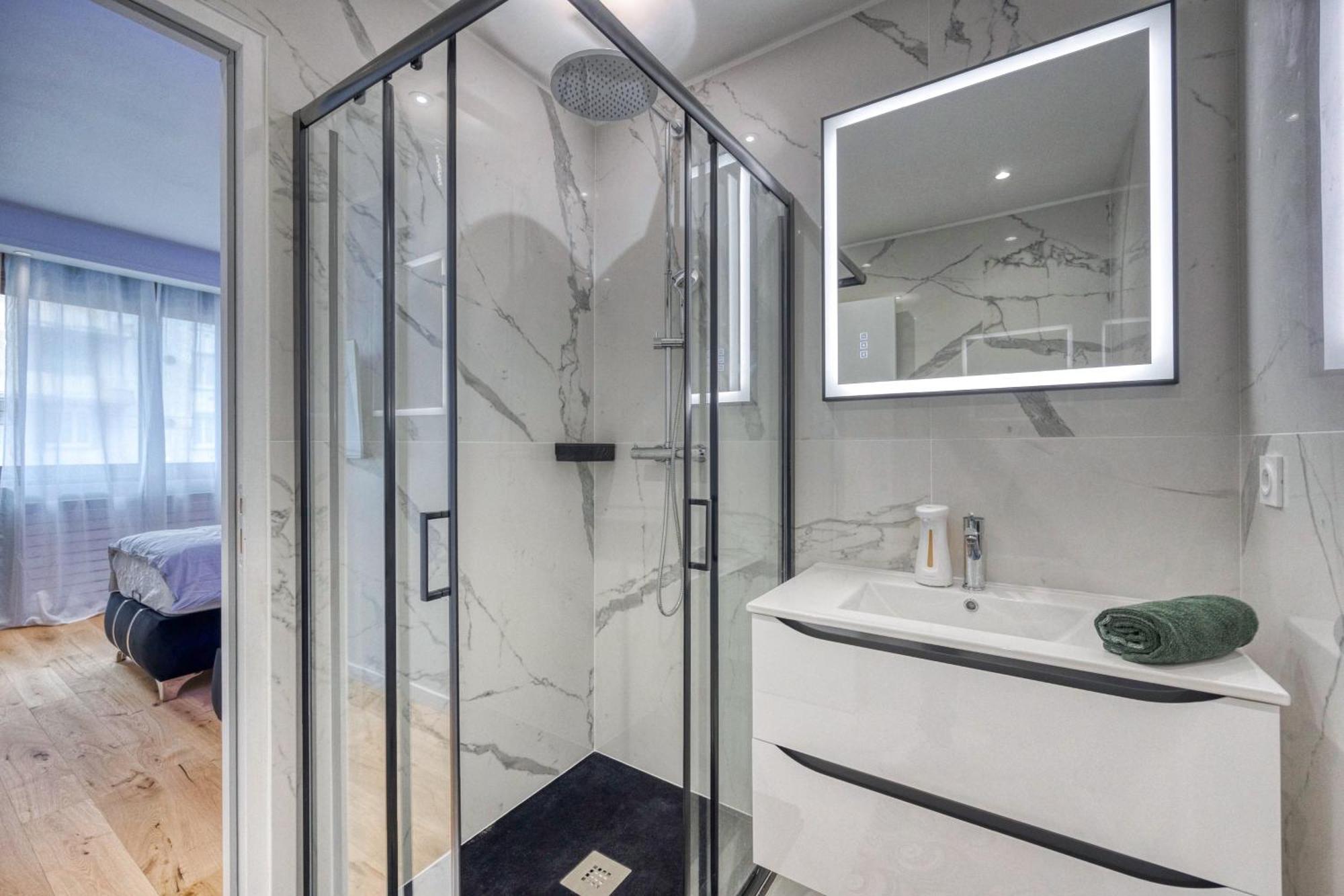 Apartament Chez Flo Grenoble Zewnętrze zdjęcie