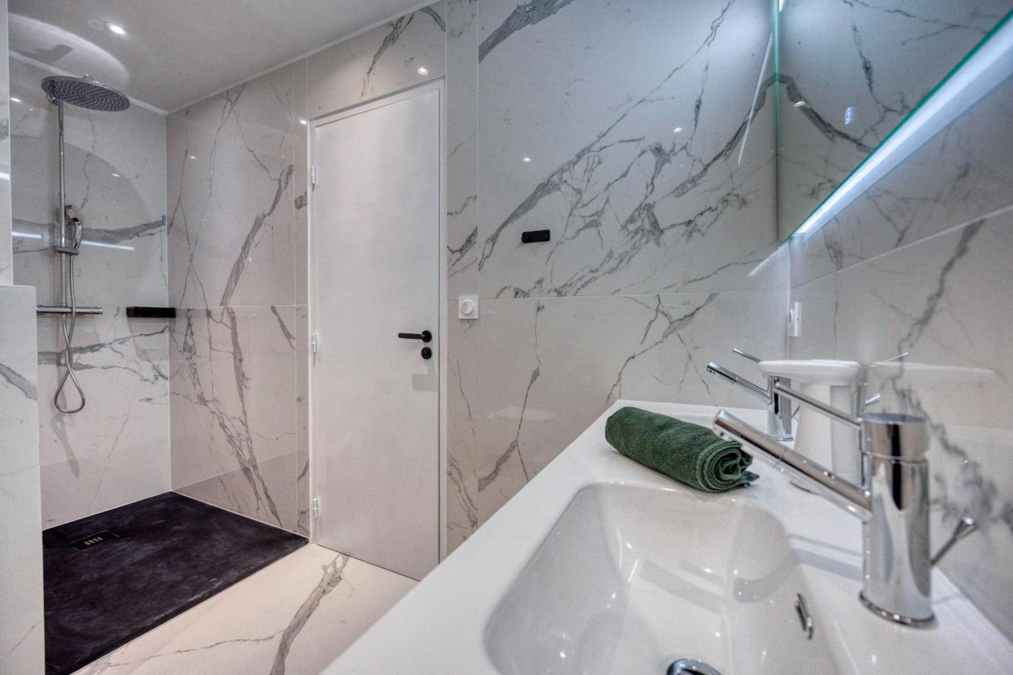 Apartament Chez Flo Grenoble Zewnętrze zdjęcie